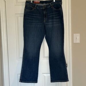 Aura Wrangler Women's Deep Indigo Flare Jeans NWT